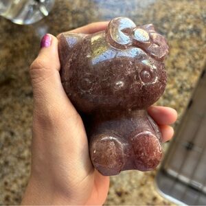 Hello kitty strawberry quartz